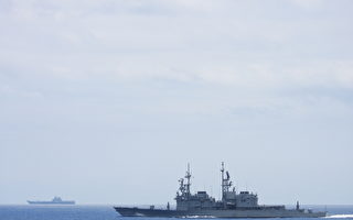 共機越中線與山東號聯訓 台海軍揭監控畫面