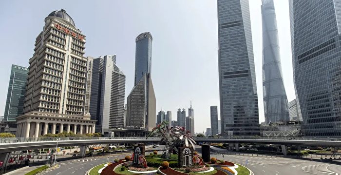 中国金领收入腰斩 金融业“恶化如雪崩”