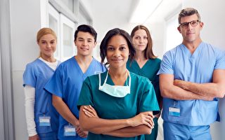 全美護士短缺 學校開設速成護理課程