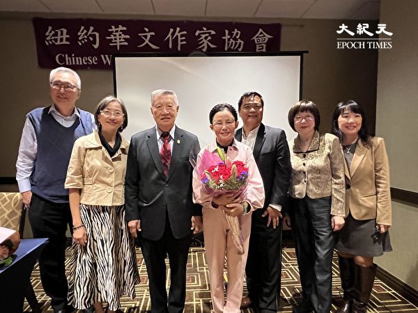 中国人書家　李　新文？ 中国人書家 李 新文？