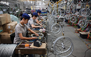中國11月製造業PMI加速收縮 降至49.4