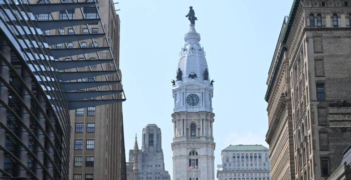 美参院选举 宾州两候选人在争论什么