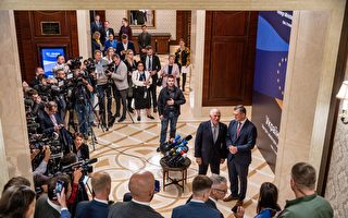欧盟外长聚首基辅召开历史性会议 挺乌克兰