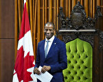 加拿大众议院选出首位黑人议长