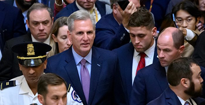 麦卡锡失去议长职务 众院下一步将发生什么