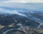 新州南海岸山火面积达五千公顷 数十房屋或受损