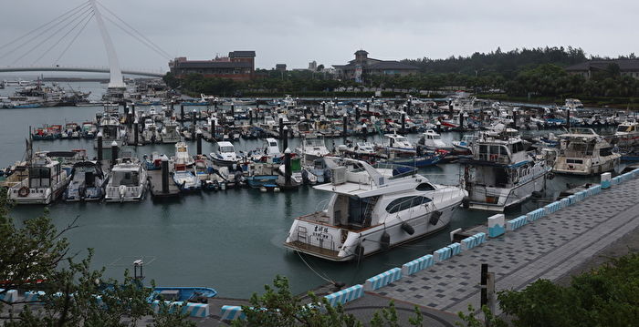 【更新】台风小犬来袭 5日全台停班课一览