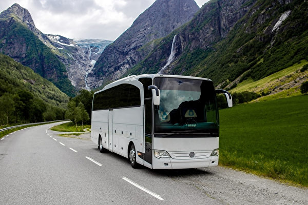 世界最長的巴士旅程 56天暢遊歐洲22國