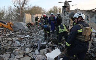 乌克兰：俄袭击东部村庄 至少51人遇难