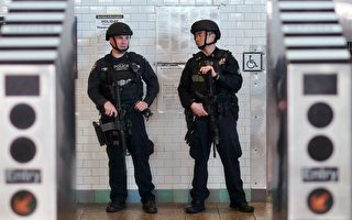 亚当斯和白思豪呼吁：纽约市须警惕恐怖主义