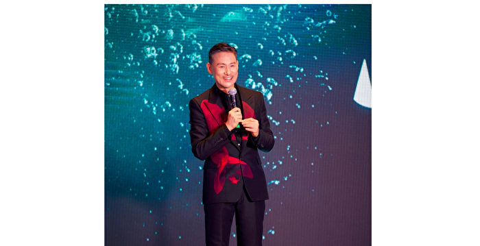 张学友宣布跨圣诞红馆开唱 称有信心不再晕倒