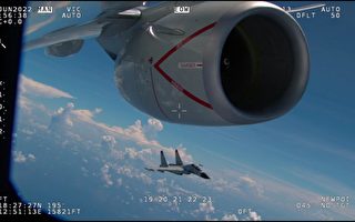 中共軍機頻繁攔截美飛機 美公布視頻和圖片