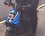 曼哈顿大白天出现骑摩托车专抢女士钱包歹徒