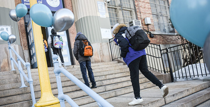 庇护客涌入 纽约市无家可归学生破纪录