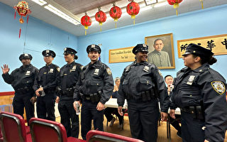 紐約市警華埠第五分局迎6新人 一半能說中文