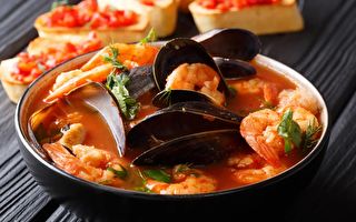 简易版马赛鱼汤：捕捉南法经典名菜的美味