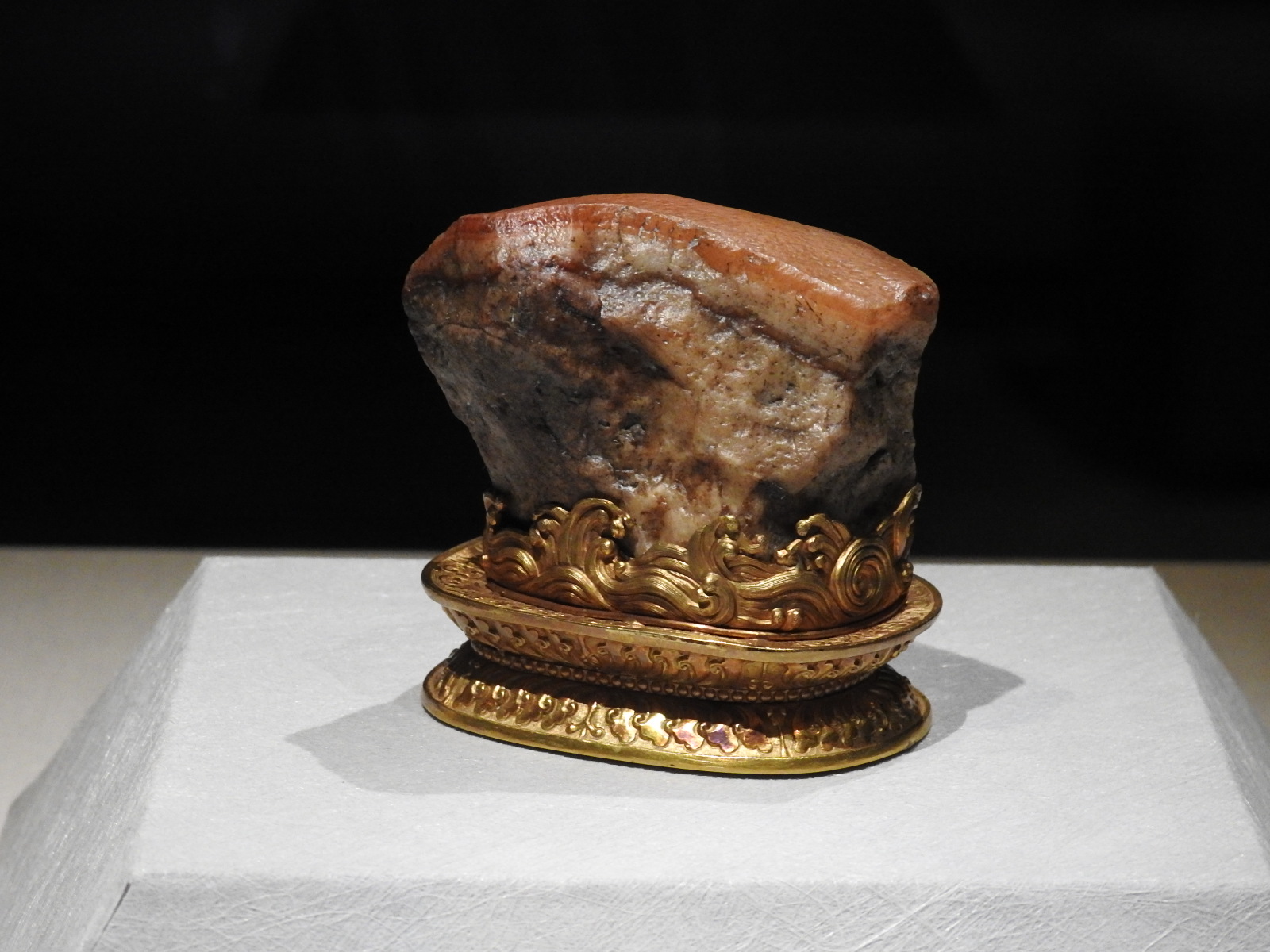 图为明星展件清代〈肉形石〉。(蔡上海/大纪元)