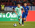 世界杯预选赛开战 中国队艰难逆转泰国队
