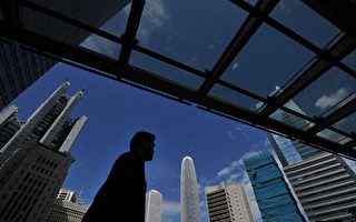 瑞银预测香港楼价明年再跌一成 负资产数字续升