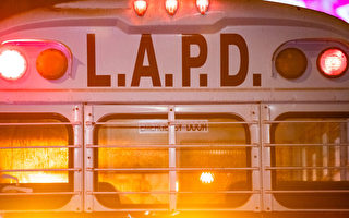 超速拖車南洛杉磯釀車禍 至少撞損13輛車