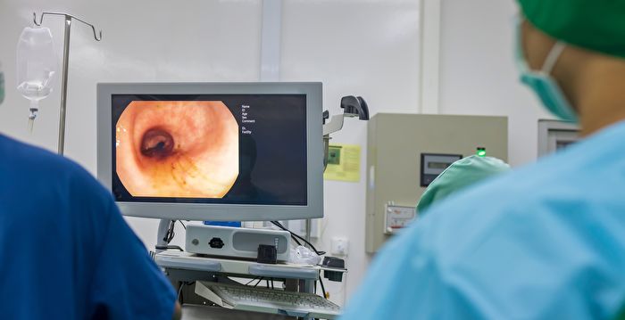 美国男子大肠镜检查惊现完整苍蝇 医生难解