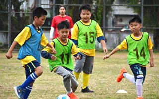 關山首屆兒童足球聯誼賽 家長力挺踢球熱情