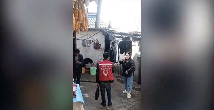 中共地方政府逆势扩招网格员 收报名费引质疑