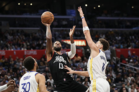 NBA：快船主場一分險勝勇士 雄鹿力擒老鷹