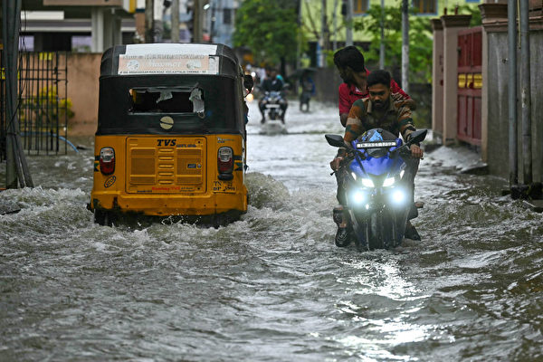 热带气旋米昌登陆印度 酿九死 八千人撤离