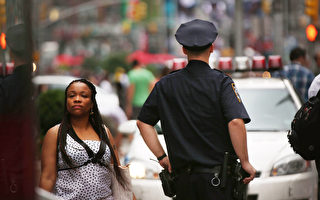 纽约市议会欲更紧束缚警察 遭多方反对