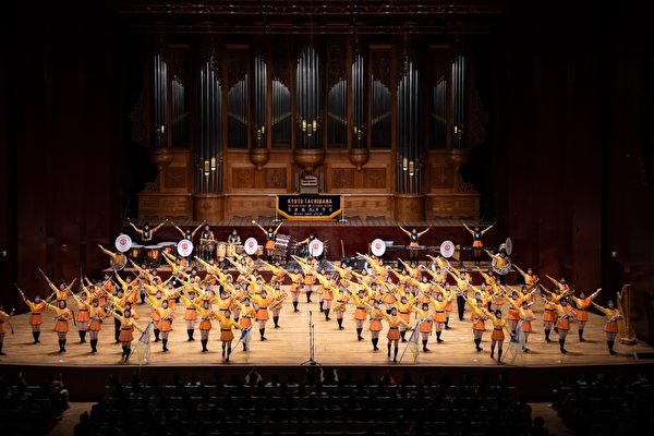 日本橘高校吹奏乐部离台 团员泪喊非常喜欢台湾