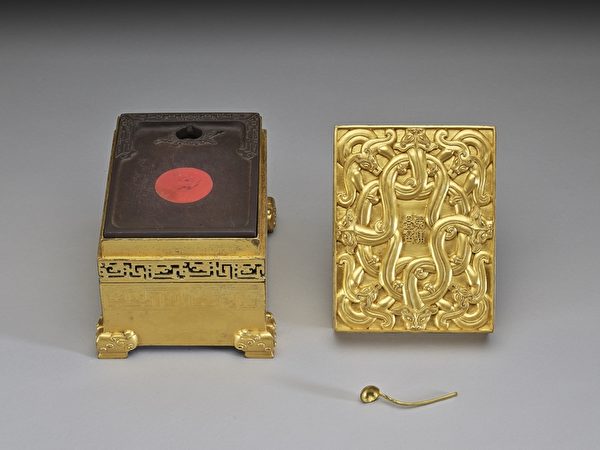 组图：台湾故宫推出“爱砚成痴”特展| 笔墨纸砚| 砚石| 砚台| 大纪元