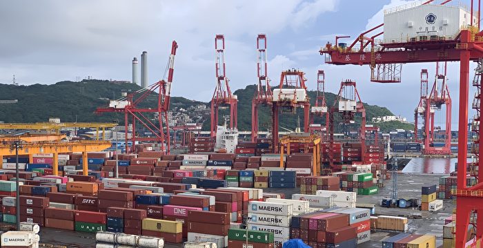 台湾出口对中国降至22年来新低 对美增64.1%