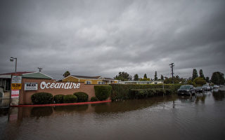 南加州风暴引发洪水 文图拉县局部连夜疏散