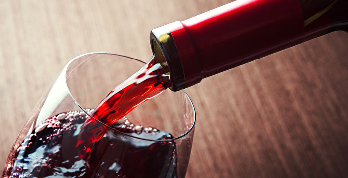 为什么喝红酒会头痛？ 研究解析原因