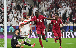 亚洲杯足球赛开幕 东道主卡塔尔迎开门红