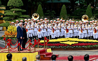 拟摆脱对华依赖 德总统访越南寻求商业合作