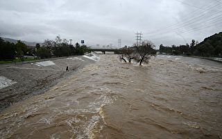 新风暴来袭 加州3700万人面临洪水威胁