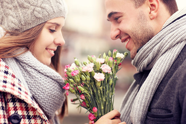 专家分享7招 增进你与配偶或情侣的关系