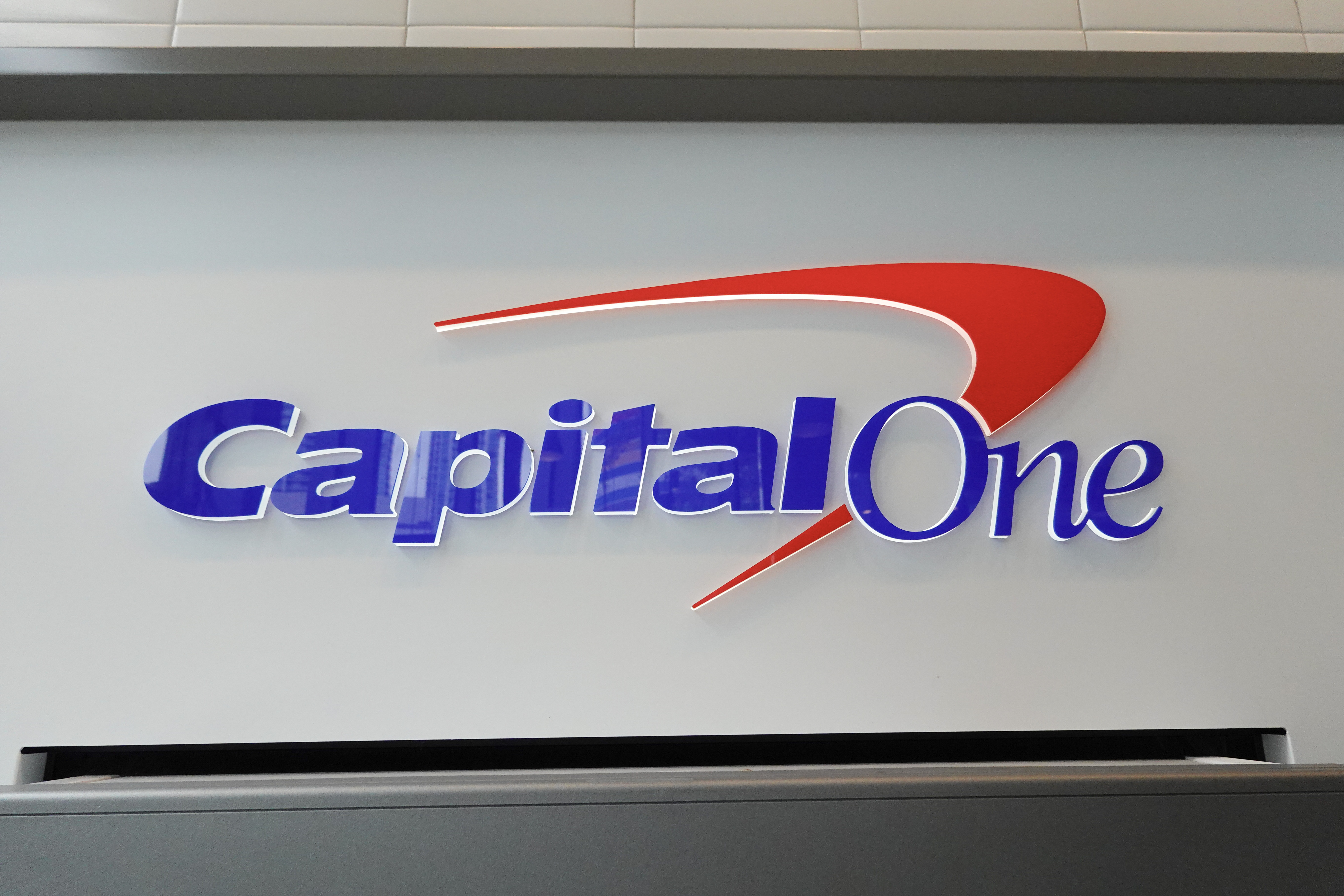 美消费者金融保护局指控Capital One欺瞒客户| 起诉| 利息| 账户| 大纪元