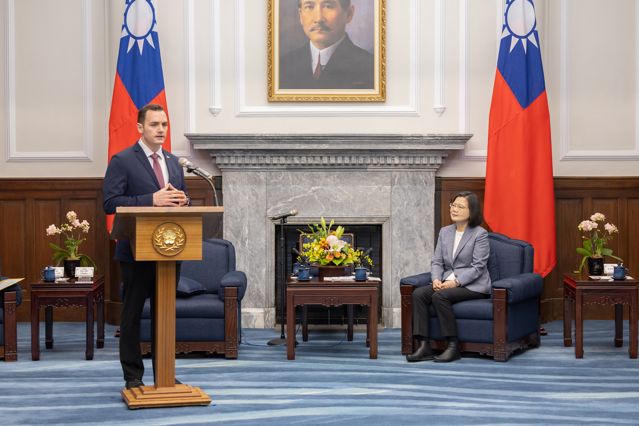 加拉格尔邀蔡英文卸任后到美国政界试身手| 美国议员访台| 访台| 台美关系| 大紀元