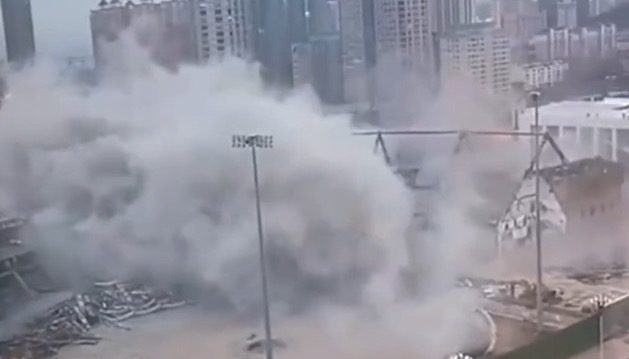 大连国际会展中心拆除时坍塌致4死 消息被封锁