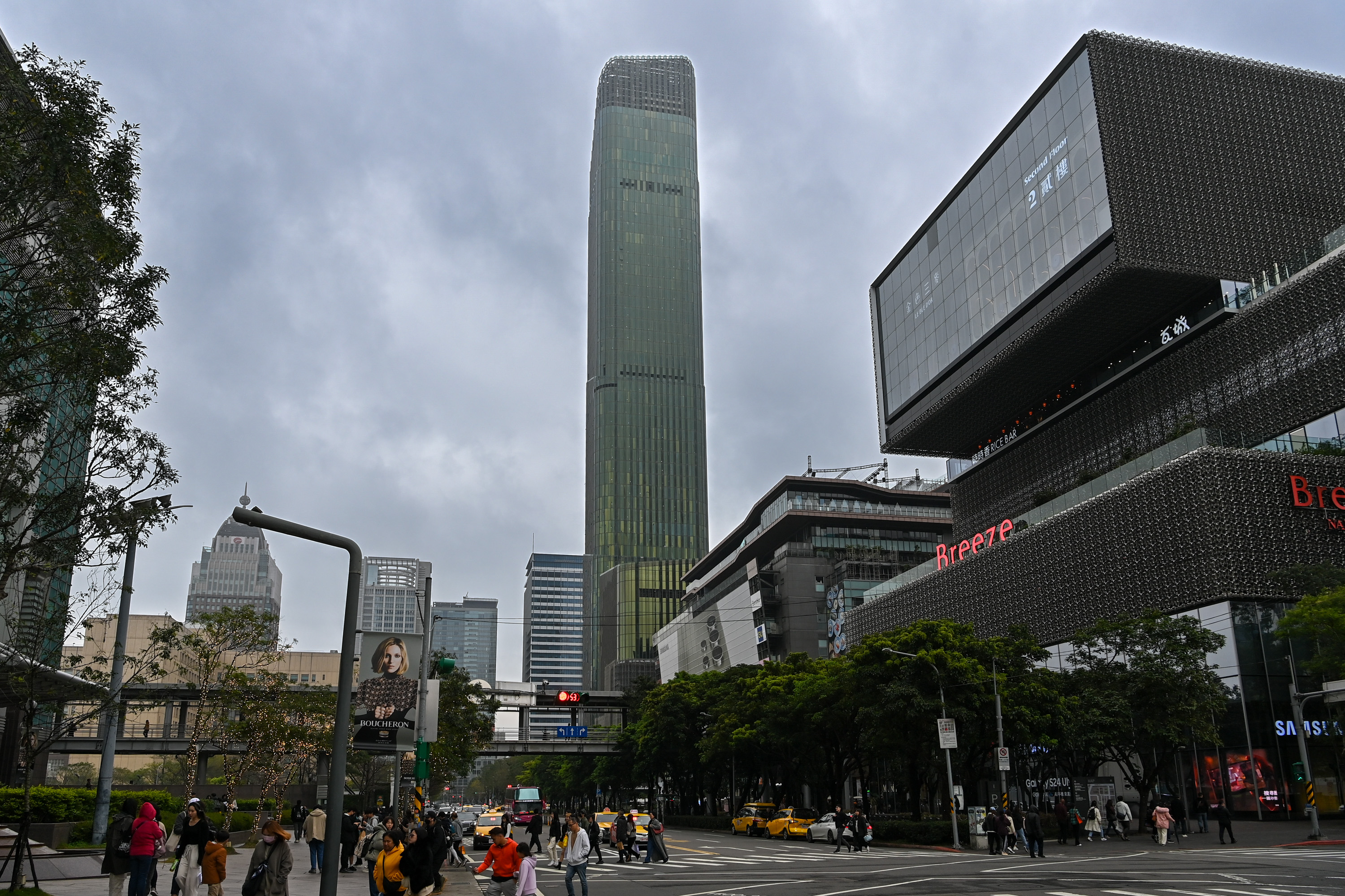 台北 黄金 质押 (99) 사진