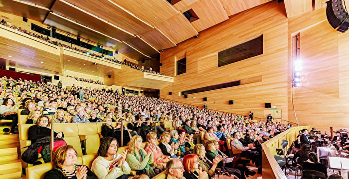 La impresionante actuación de Shen Yun en Logroño, España, deja al público hipnotizado