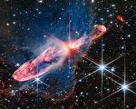 新发现：宇宙早期最大天体含几十亿颗恒星