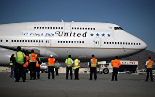 美聯航又發生事故 飛行途中客機面板失蹤