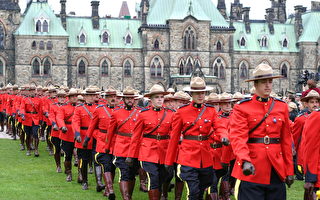 加拿大聯邦政府正想辦法 改善騎警地方警務模式