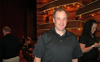 總承包商三看神韻：喜歡舞劇的故事情節