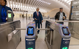 PATH地铁正式启用TAPP非接触式支付系统