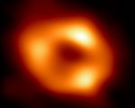 银河系中心黑洞周围发现螺旋状强大磁场